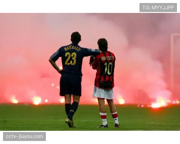 “赛后通讯:从失球到制胜球,解析巴萨对阵巴黎一役的定位球博弈”